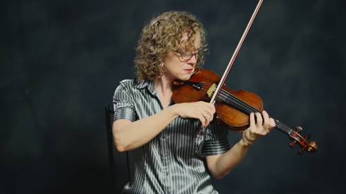 增加手部握弓灵活性的训练