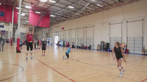 美国女子排球队备战2016里约奥运会