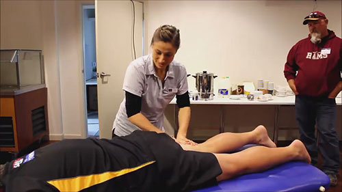 如何进行运动推拿