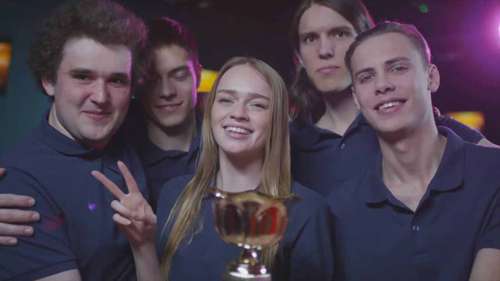 电竞俱乐部如何赚钱