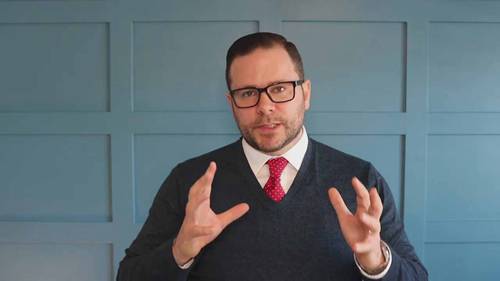 如何为体育活动筹集资金