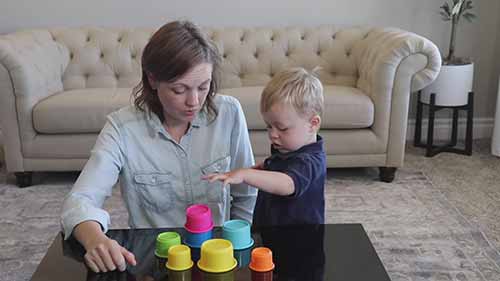 适合与一岁幼儿玩的游戏