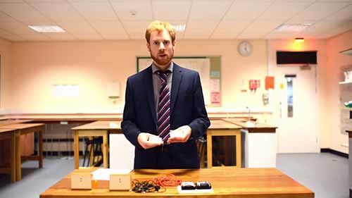 GCSE物理必考实验9