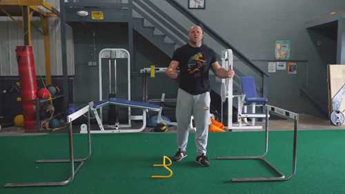 有助于垂直弹跳的爆发力训练